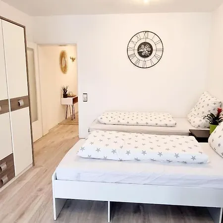 Apartment Schoenes In Erkrath, Naehe Duesseldorf