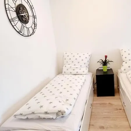 Schoenes In Erkrath, Naehe Duesseldorf Apartment *
